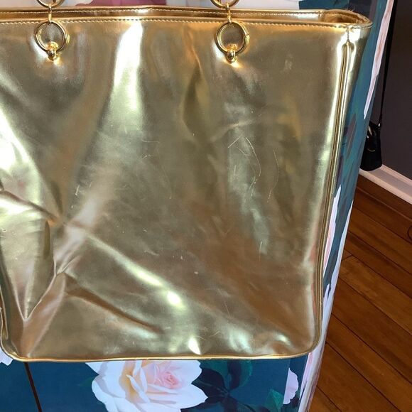 Bloomingdale’s Shopper Tote 💛💛🍸 - Picture 5 of 6